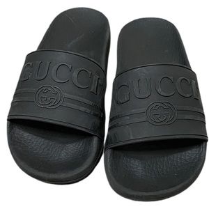 gucci slides